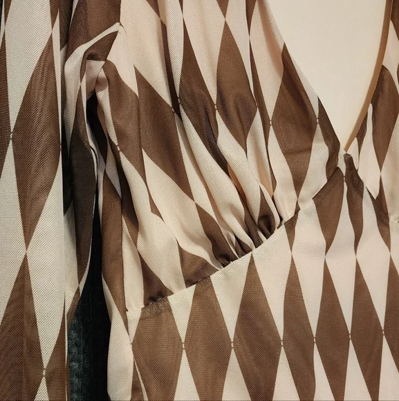 Forest Ink Patterned Women's Top - Picture 3 of 5